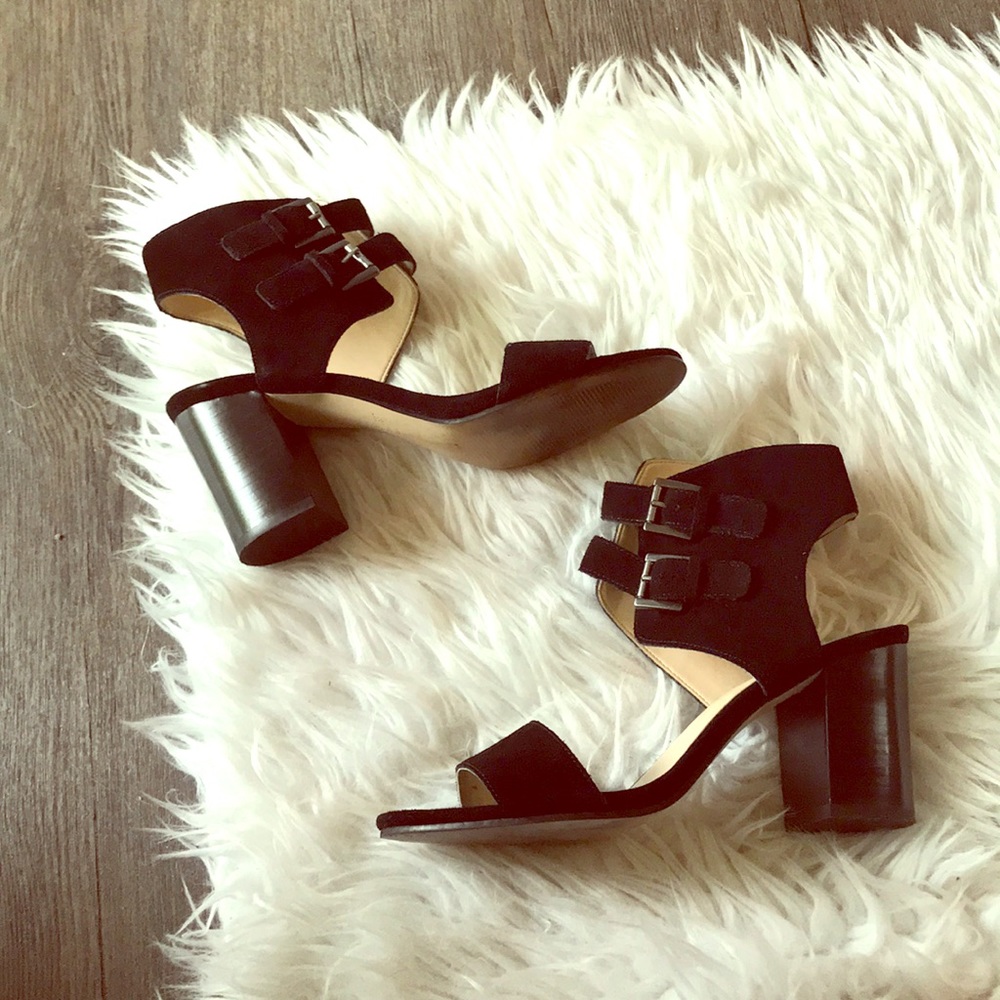 Nine West Black Buckle Heel Size 8